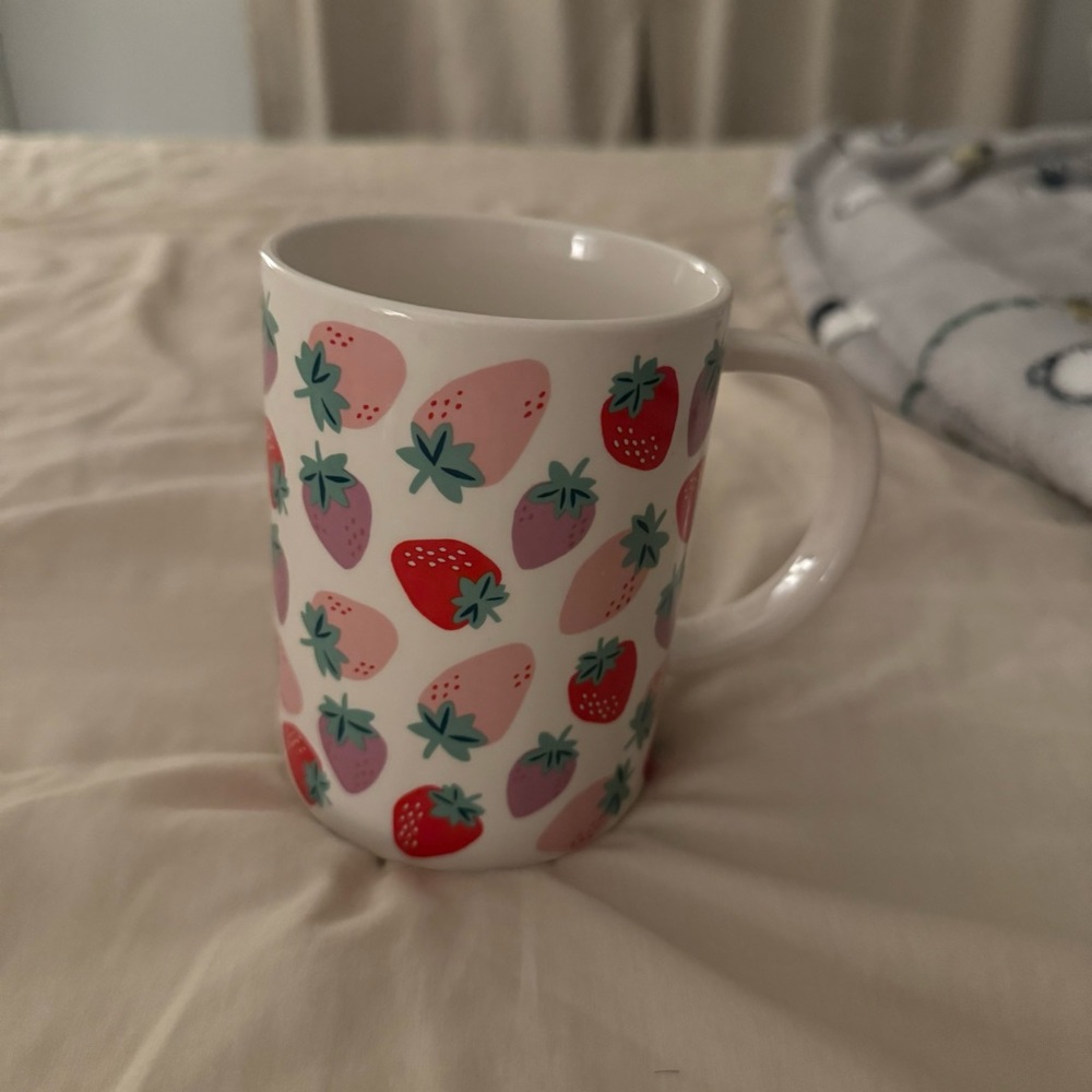 Strawberry Delight Ceramic Mug
